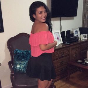 Meet your Posher, Manuela